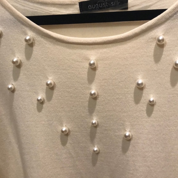 Beautiful  cold shoulder sweater by.  AugustSilk. - Picture 5 of 5